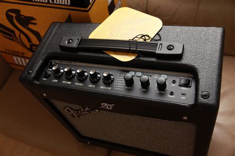 fender mustang 1 v2 specs|fender mustang i amp manual.